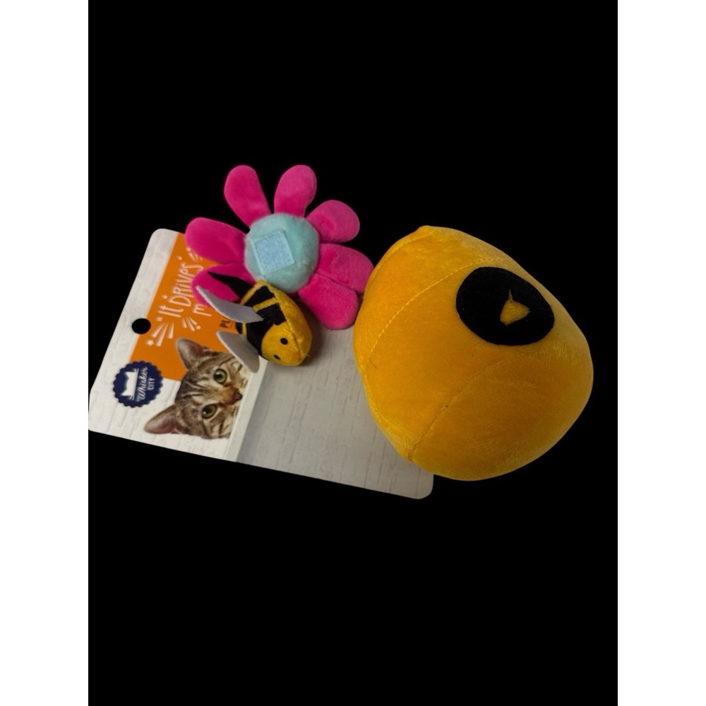 Whisker City 3-in-1 Cat Play Toys with Catnip New with Tags 5337611 STACK EM BEE
